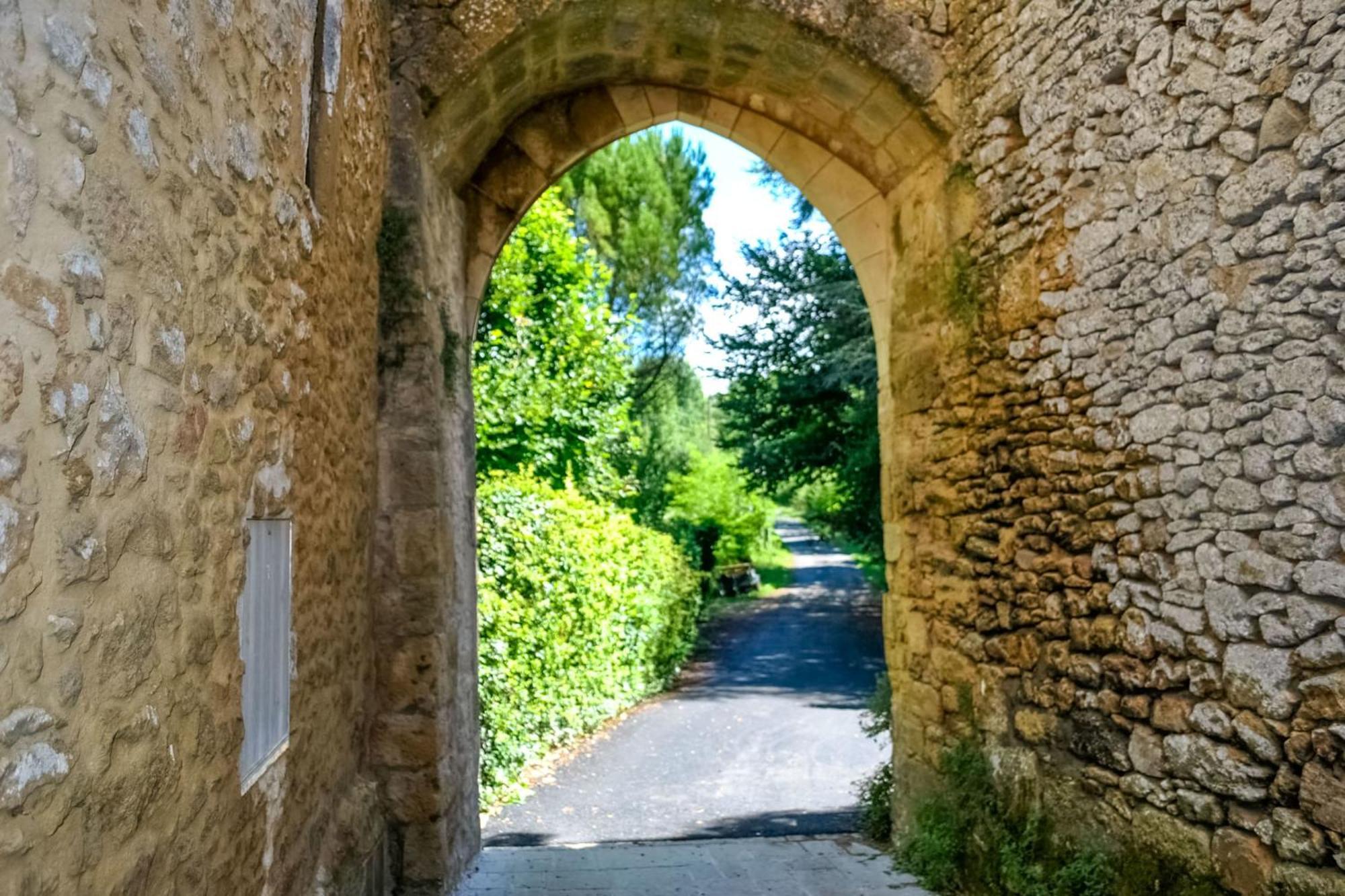 Ancienne Sechoir A Tabac Idealement Place A Limeuil Pour 4 Dans La Nature Eksteriør bilde